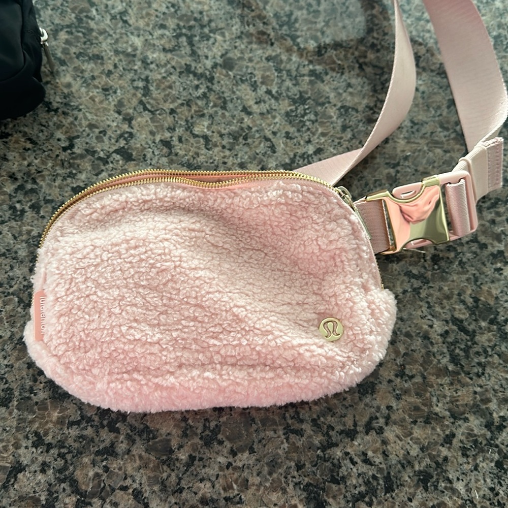 Pink sherpa lululemon belt bag
